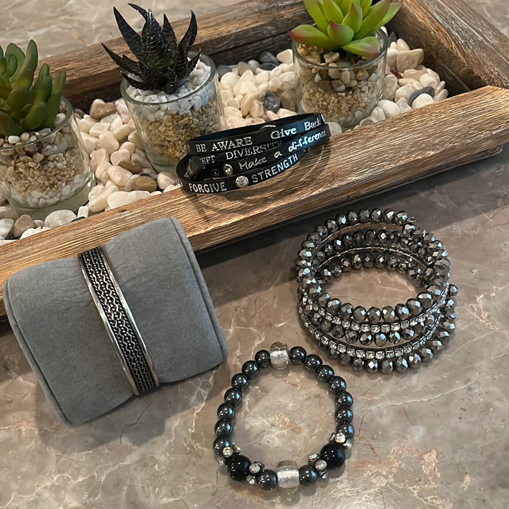 Bracelet bundle